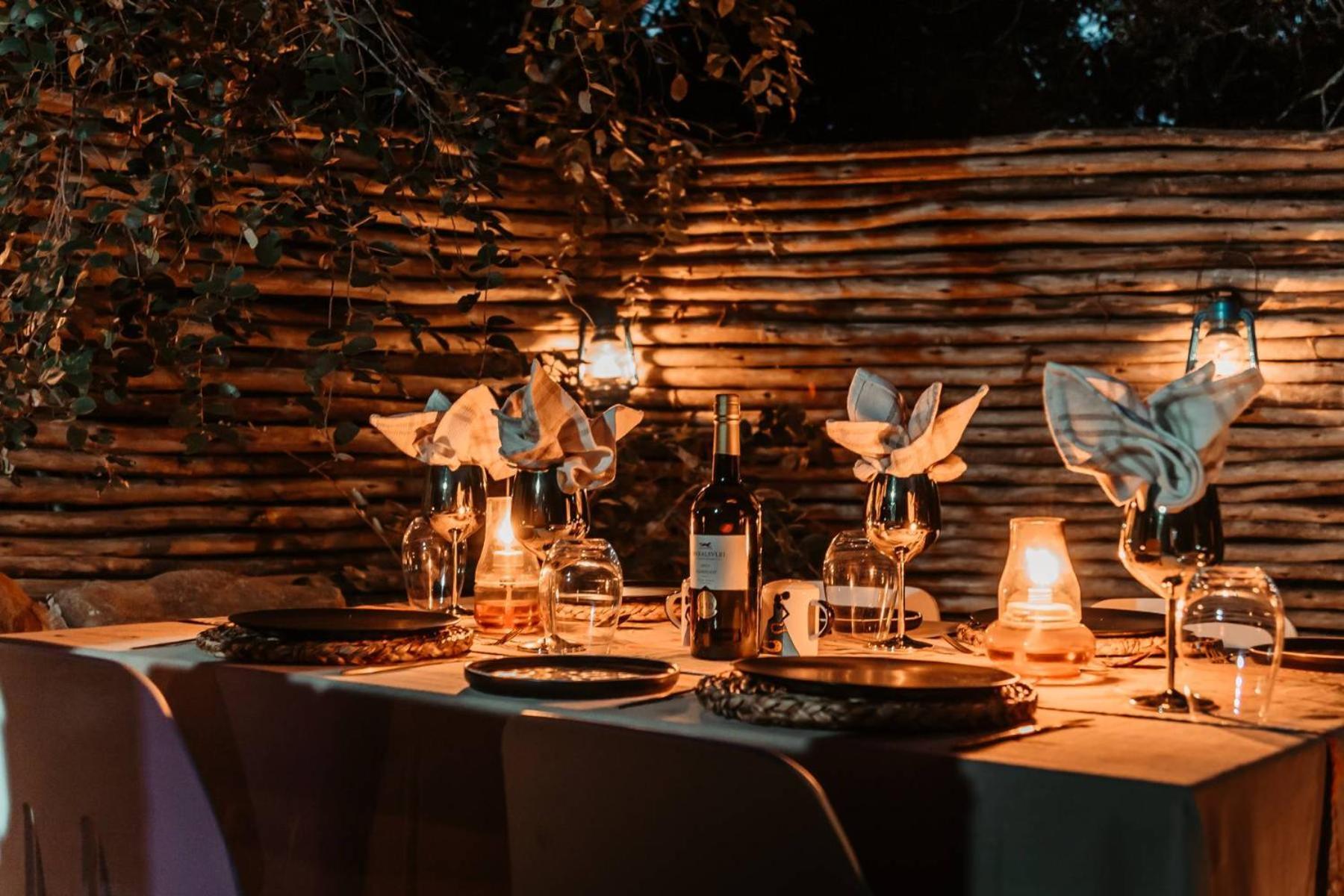 מרלות' פארק Grace Of Africa, Couples 5 Star Nature Lodge מראה חיצוני תמונה