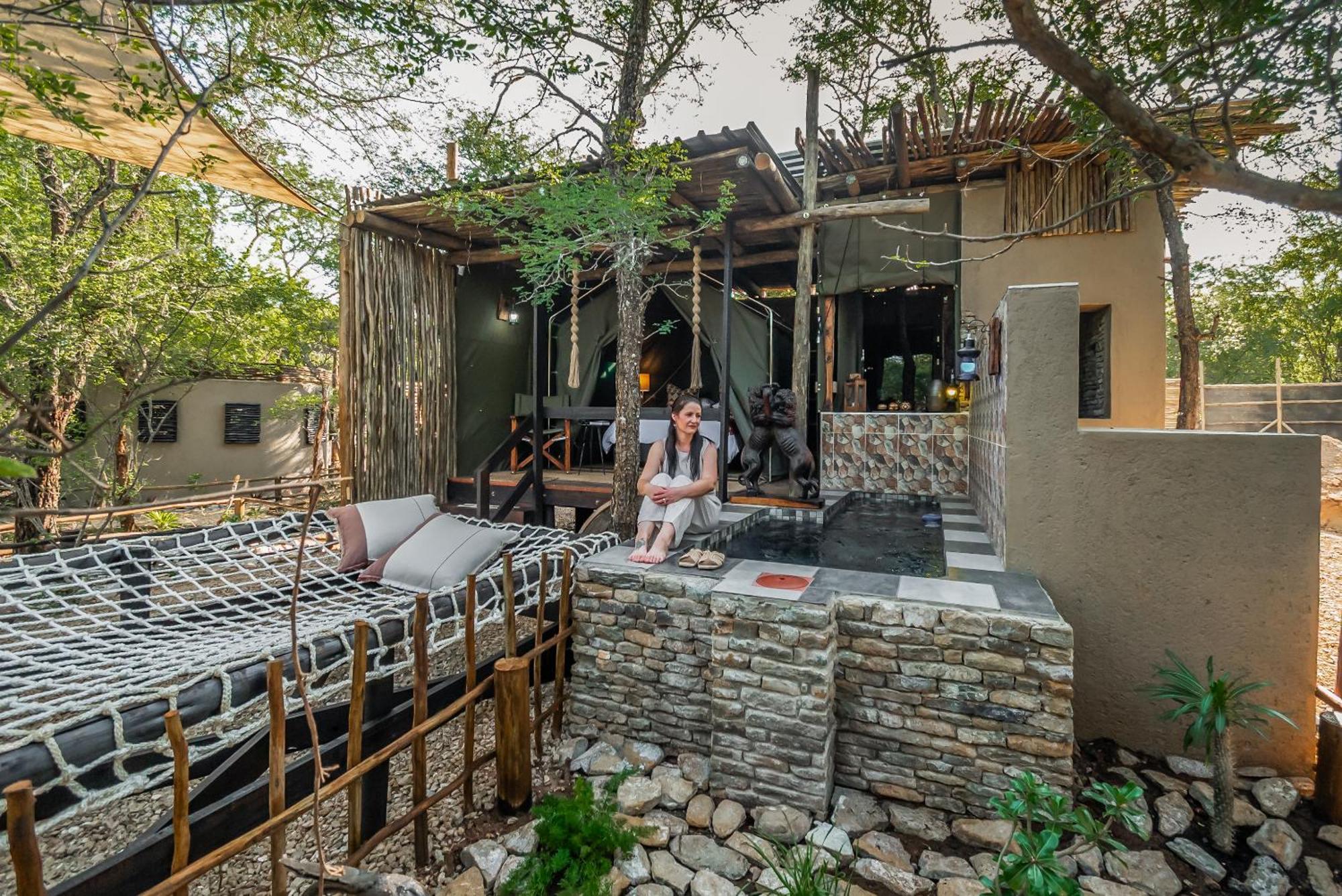 מרלות' פארק Grace Of Africa, Couples 5 Star Nature Lodge מראה חיצוני תמונה