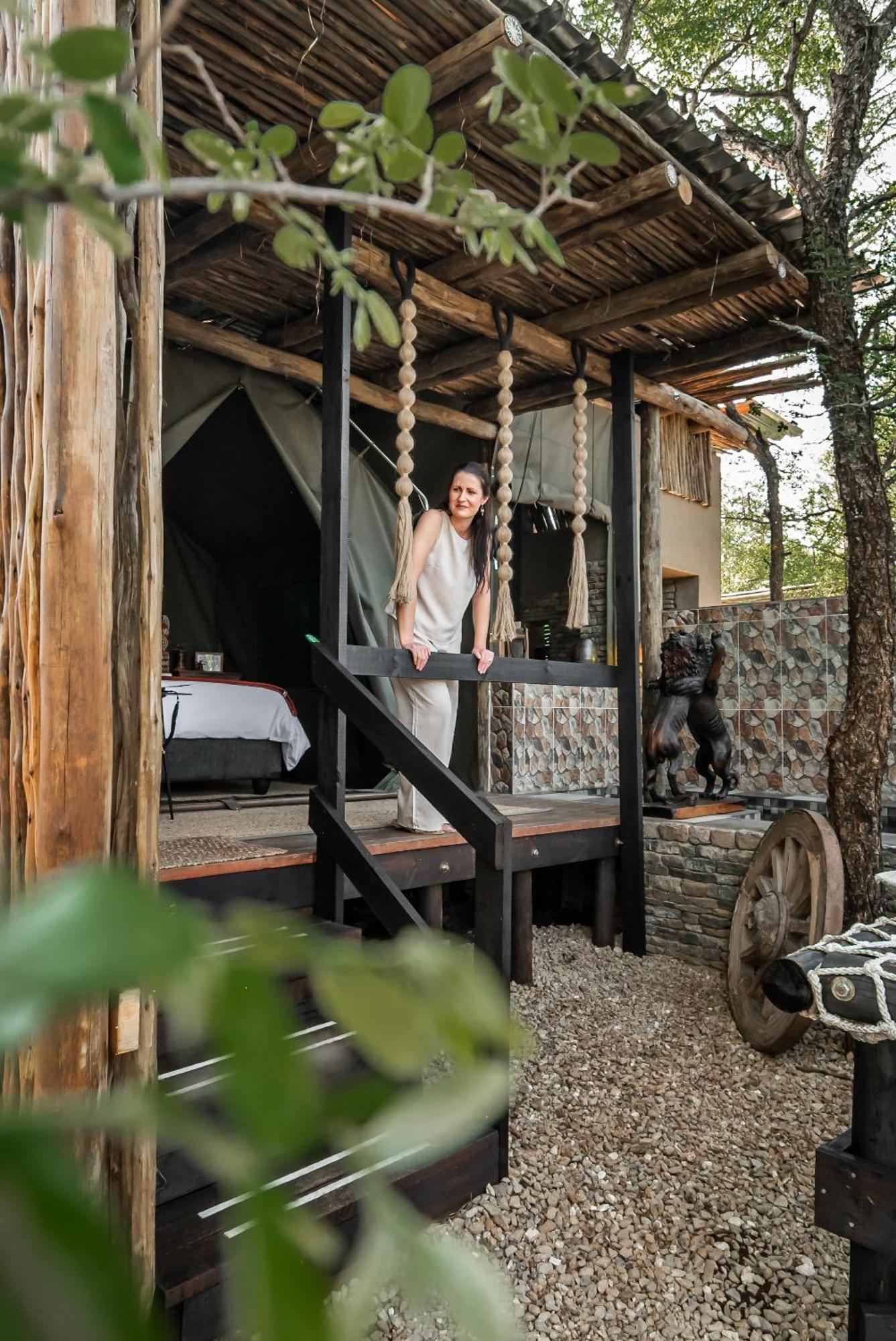 מרלות' פארק Grace Of Africa, Couples 5 Star Nature Lodge מראה חיצוני תמונה