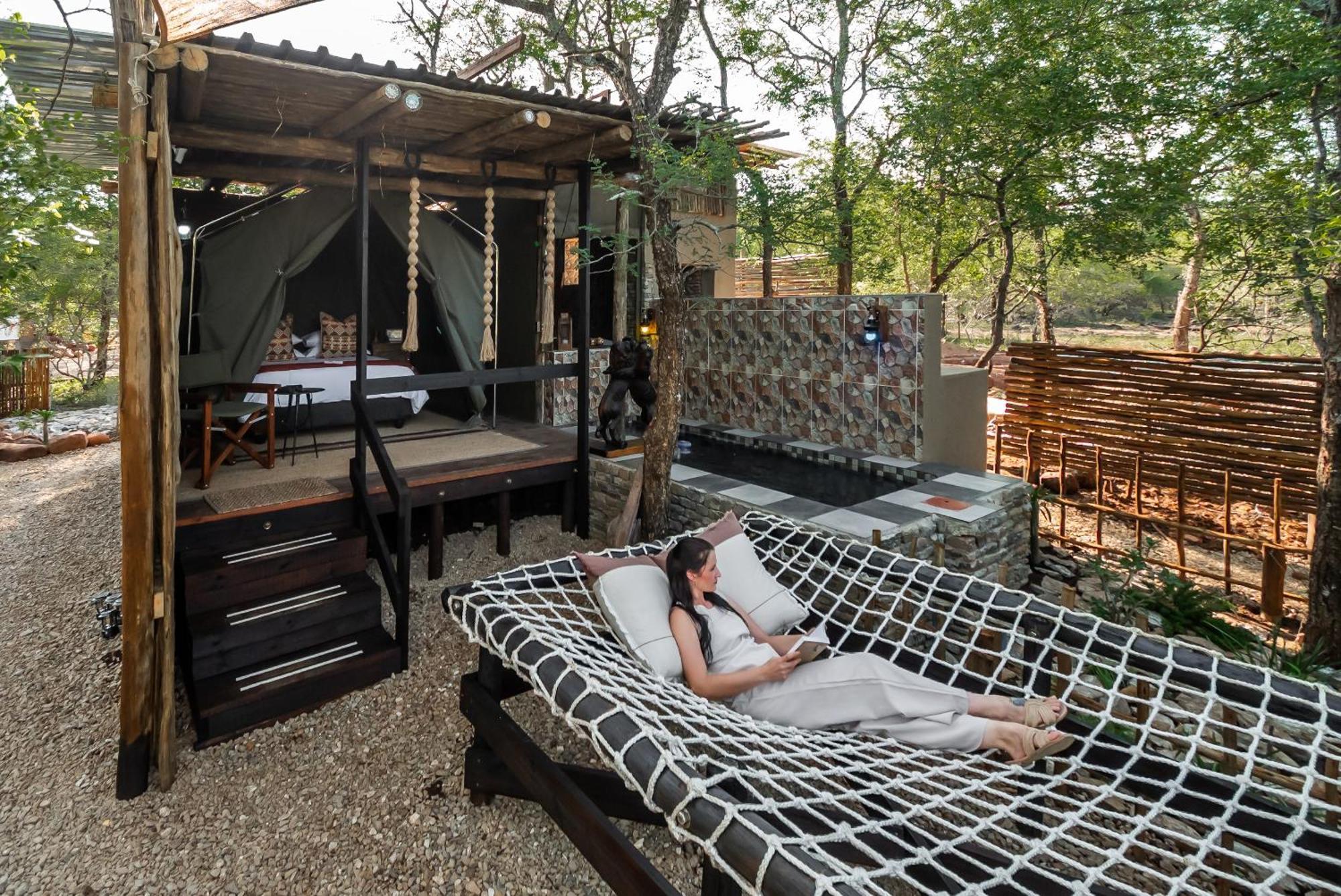 מרלות' פארק Grace Of Africa, Couples 5 Star Nature Lodge מראה חיצוני תמונה